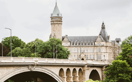 Les obligations liées au RCS au Luxembourg