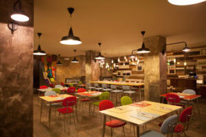 arredo di bar e ristoranti in stile anni 60 | furnishing bars and restaurants