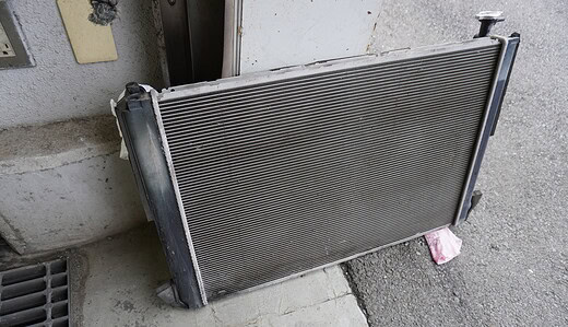 ラジエーター交換