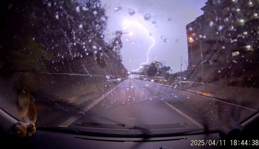 横浜ゲリラ豪雨と激しい落雷