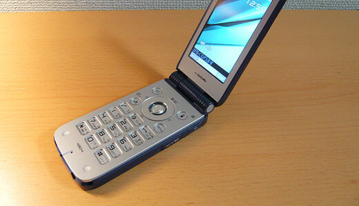 N902isからN504iに機種変更