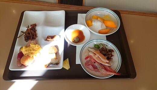 サフィールホテル稚内の客室と朝食バイキング