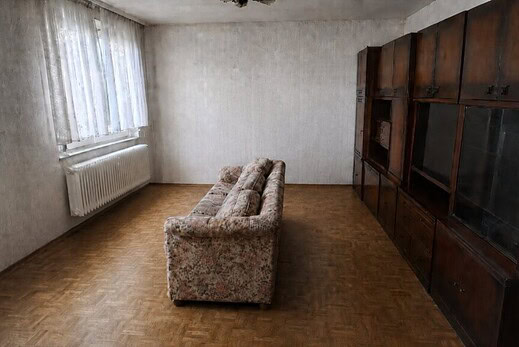 Haushaltsauflösung Gera – Fast geräumter Raum (KI-generiertes Symbolbild)