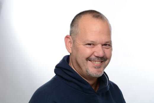 Ich beim Fotoshooting (eigentlich für biometrische Bilder)