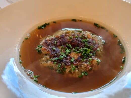 Sehr leckere Kaspressknödelsuppe