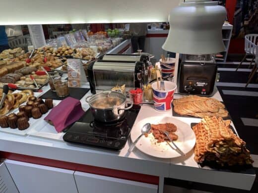 IBIS styles Strassbourg - Frühstüclsbuffet Teil 1