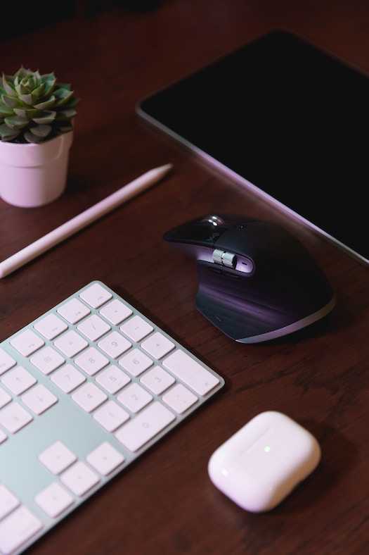 Troubleshooting-and-Fixing-Logitech-Bluetooth-Mouse-Laggy-Glitchy-Not-Smooth-or-Slowing-Problem-on-M1-M2-Macs