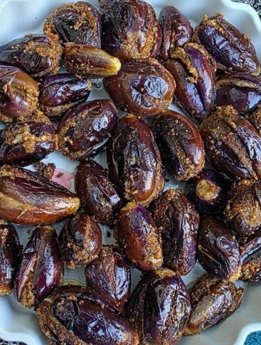 Stuffed eggplants