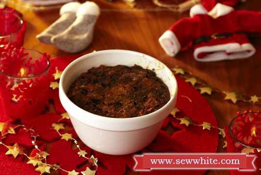 Sew White Christmas 2014 food and drink 6 Figgys Chistmas pud