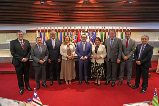 Fenacon parabeniza novo presidente do CFC, Joaquim Bezerra Filho