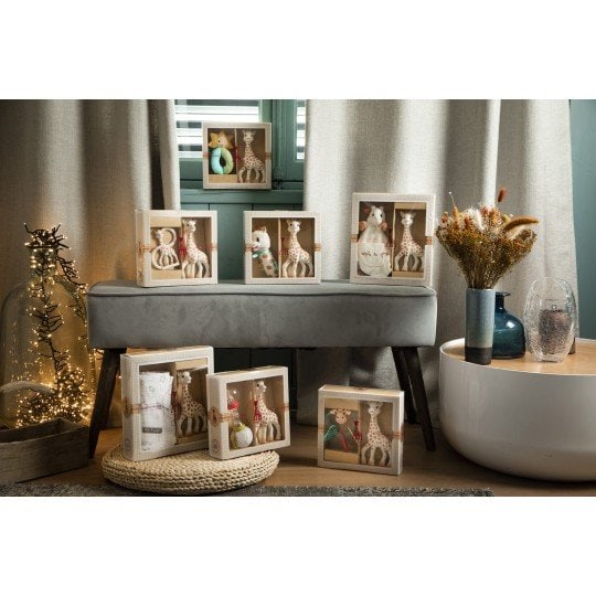 Sophie la girafe Coffret naissance prêt à offrir Sophie la girafe et Hochet Soft Maracas – Image 3