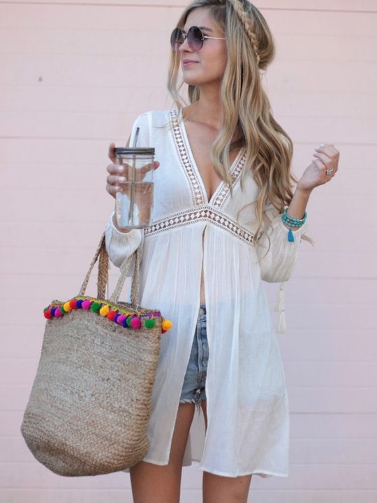 Connecticut life and style blogger, Pinteresting Plans shares a quick and easy braided headband tutorial that uses a faux hair headband for a boho chic look