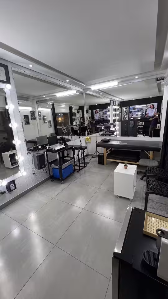Estudio de tatuagem