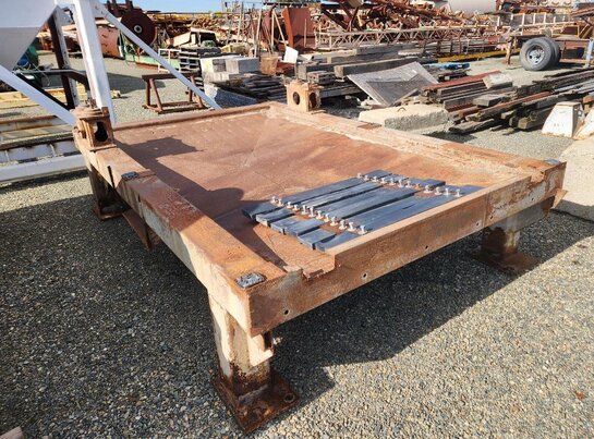 IST 6’ wide x 12’ long Two Deck Horizontal Hi-Frequency Sizing & Dewatering Screen - Image 7