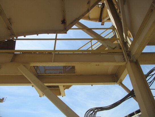 VIBRATING SCREEN SUPPORT STRUCTURE - Heavy Duty Incline Vibrating Screen Structure - Image 11