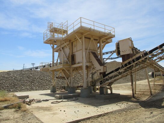 VIBRATING SCREEN SUPPORT STRUCTURE - Heavy Duty Incline Vibrating Screen Structure - Image 5