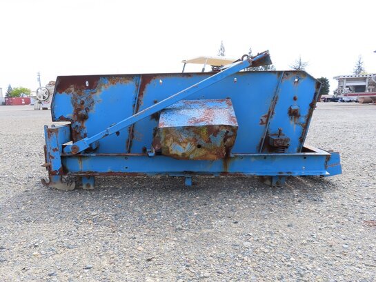 Vibrating Screen - Powerscreen 4’ wide x 6’ long two deck incline vibrating screen - Image 3