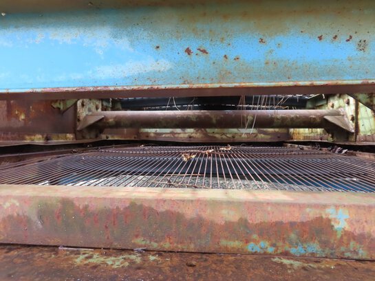 Vibrating Screen - Powerscreen 4’ wide x 6’ long two deck incline vibrating screen - Image 7