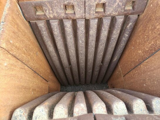 Jaw Crusher - METSO-NORDBERG 43” x 52” Jaw Crusher - Image 4