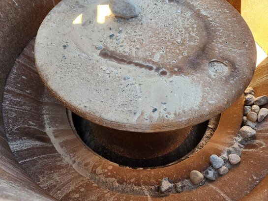 SYMONS 4¼’ Short Head Cone Crusher with Structure - Image 5
