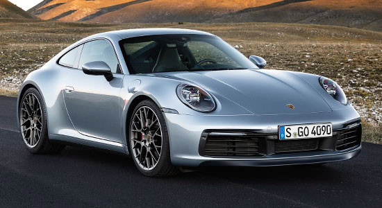 Porsche 911 является примером классического купе Porsche 911 является примером классического купе
