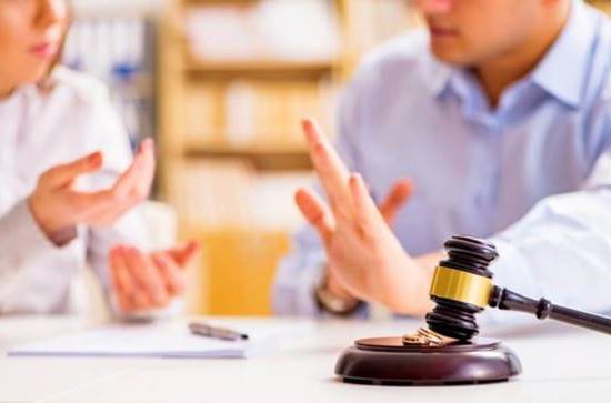 Toà án giải quyết ly hôn Toà án giải quyết ly hôn