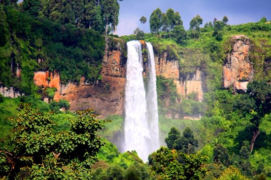 4 Days Sipi Falls Hike and Cultural Safari