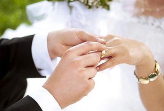 Các luật hôn nhân và gia đình Các luật hôn nhân và gia đình