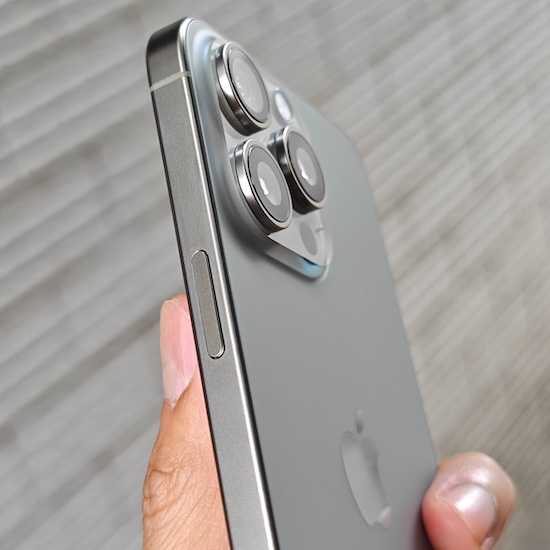 Preventing-OLED-Burn-In-on-the-iPhone-15-Pro-Max-Display