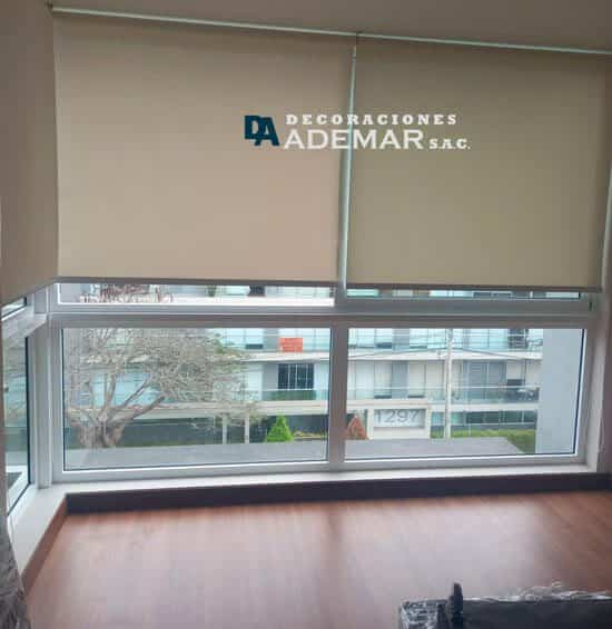 lavado de cortinas roller