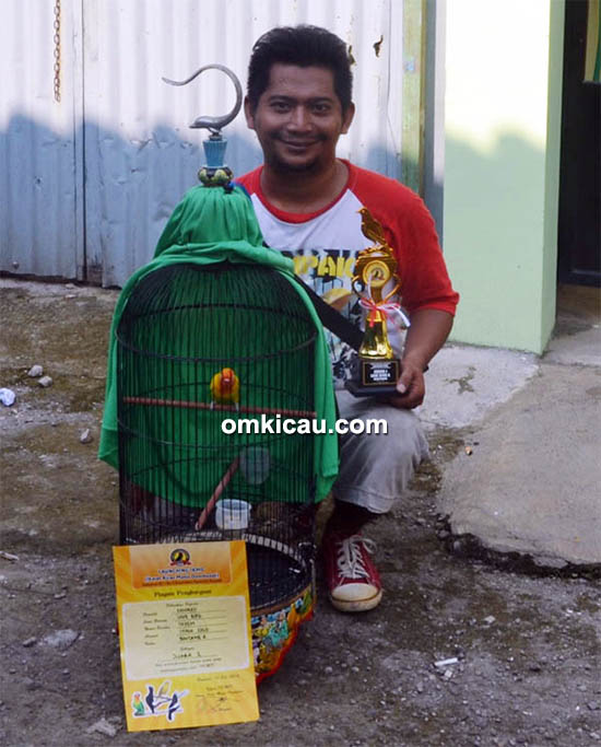 Om Rahmad dan lovebird Payem