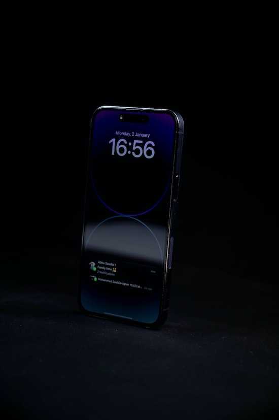 Check-Date-and-Time-Settings-on-iPhone-or-Mac