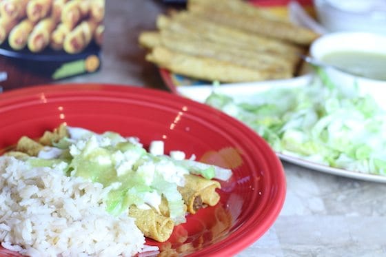Try green salsa on your Delimex taquitos & tacos + Print the coupon to save $1 at @Walmart #DelimexFiesta #Ad https://www.savingyoudinero.com/?p=44251