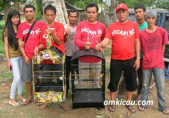 Sugiyanto Weleri - Putri Leri gaet juara satu Sugiyanto Weleri - Putri Leri gaet juara satu