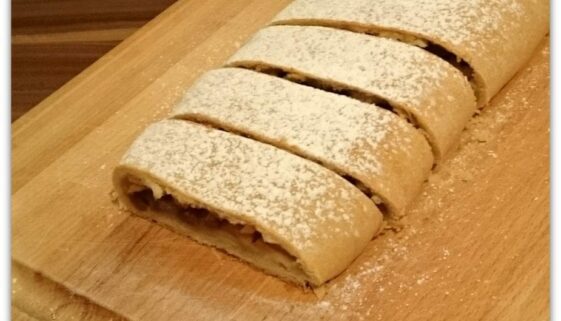Apfelstrudel