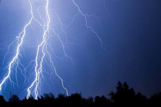 Alerte aux orages à Tarbes et dans toutes les Hautes Pyrénées