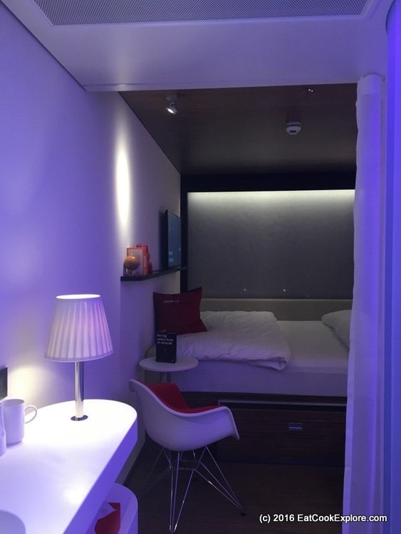 citizenm Room bathed in mood lighting