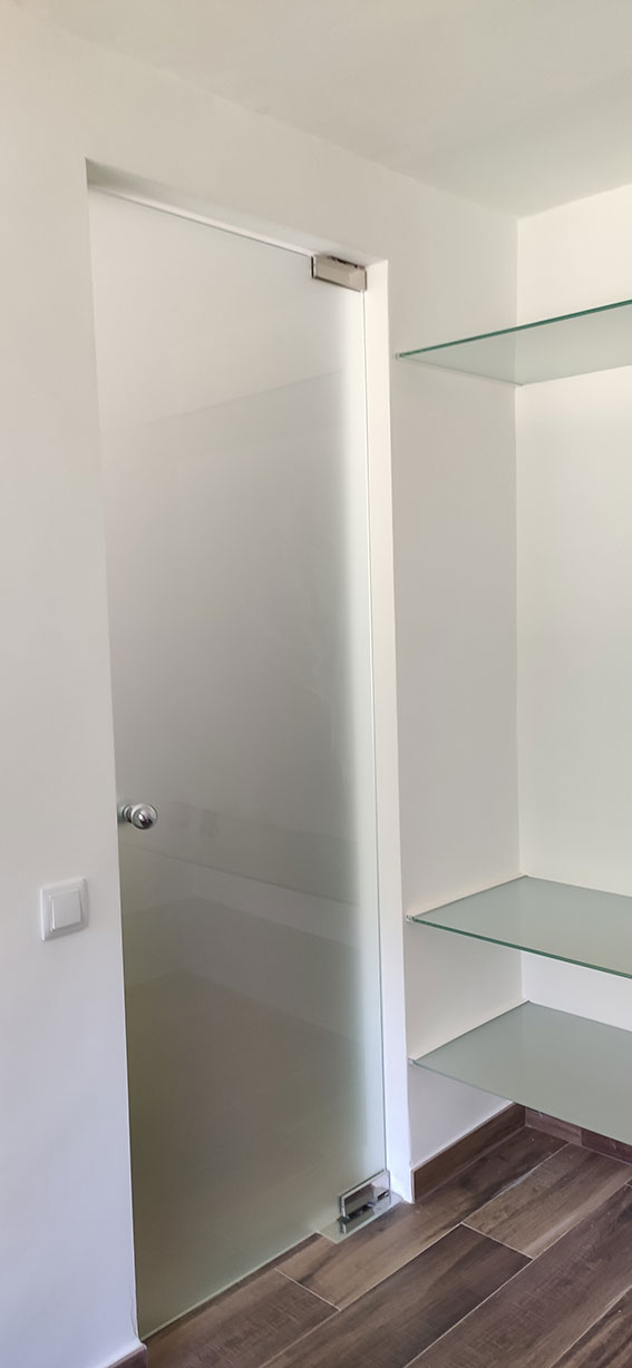 Aplicació de pintura apantallant i acabat amb pintura de silicat, Ecomatèries