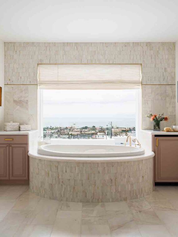 Ashley Astleford // Pepita