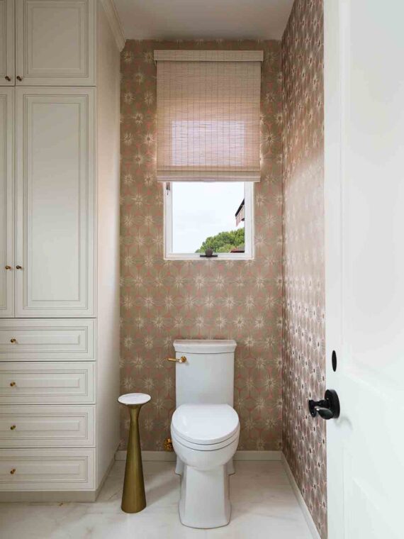 Ashley Astleford // Pepita