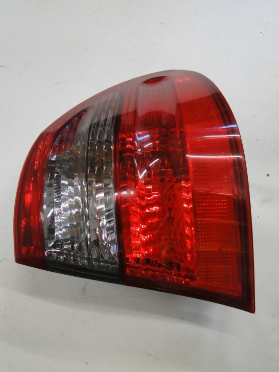 MERCEDES E KLASA W211 KOMBI AVANTGARDE LAMPA TYLNA PRAWA - obrazek 3