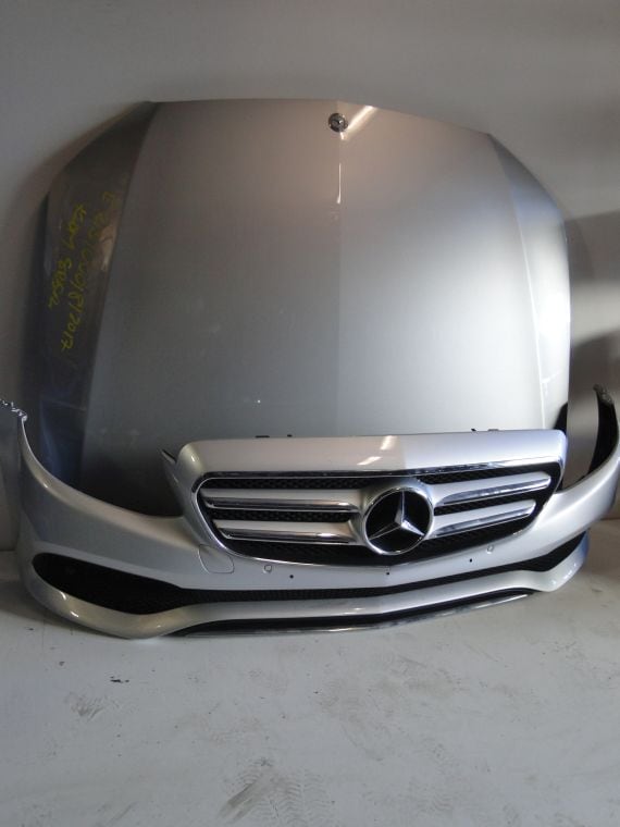 MERCEDES E KLASA W213 AVANTGARDE AMG ZDERZAK PRZEDNI
