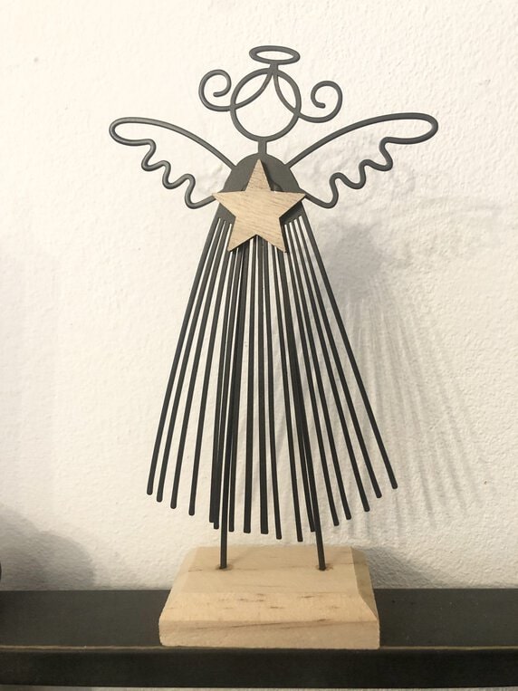 Engel aus Metall