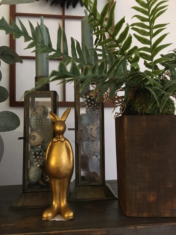Hasenfigur gold