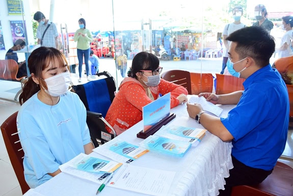 Ba nhóm được hỗ trợ khó khăn do Covid đợt 2 tại TPHCM