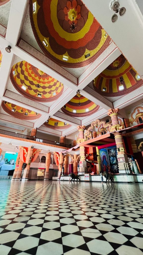 chhatarpur mandir delhi