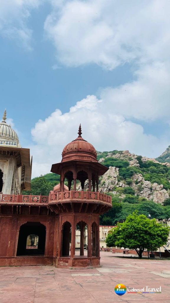 मूसी महारानी की छतरी