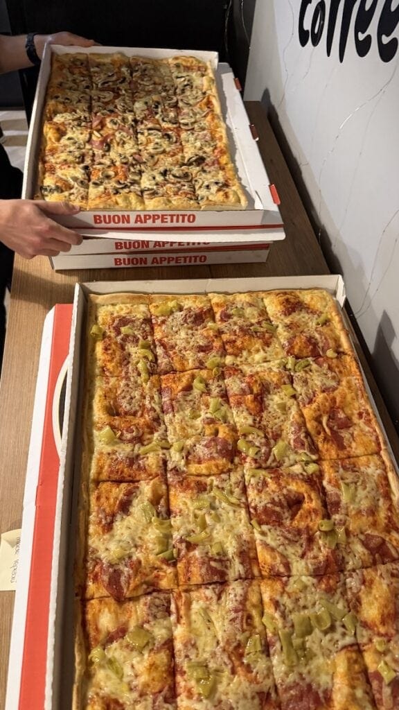 Pizza beim TestLänd After-Work