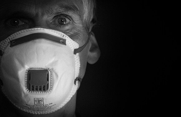 Il est à noter qu'un premier gendarme est décédé des suites du Coronavirus a annoncé ce jeudi la Gendarmerie nationale. Ce sous-officier de gendarmerie de 51 ans, affecté à Maison-Alfort (94), est décédé suite à une brutale aggravation de son état de santé a indiqué la gendarmerie.