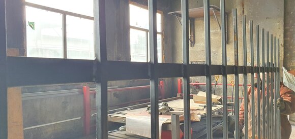 Сварка металлических секций забора